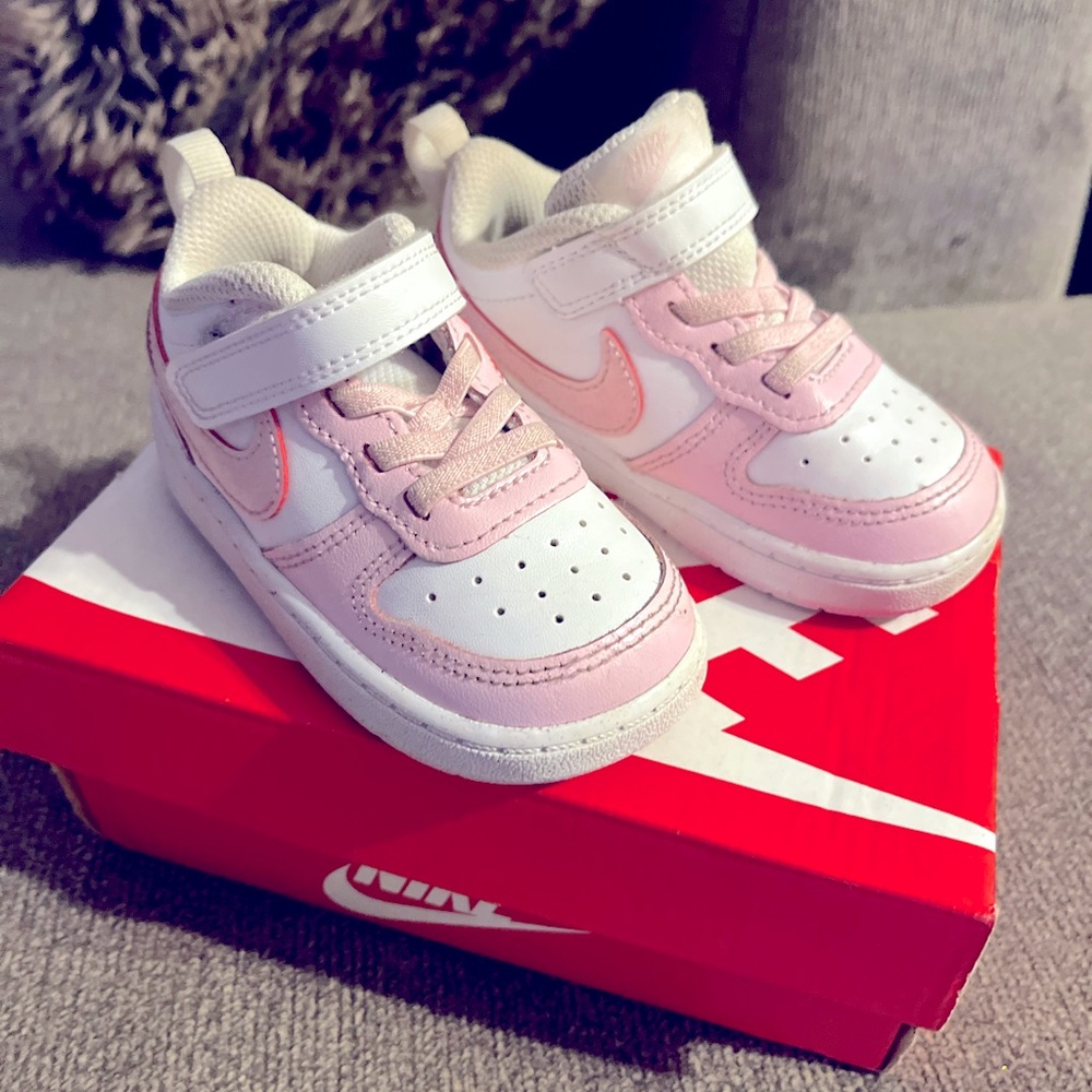 GIRLS' NIKE  TODDLER COURT BOROUGH LOW RECRAFT SNEAKERS